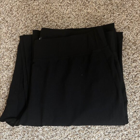 Eileen Fisher Black Viscose Blend Wide Leg Knit Pull-on Pants- Size Medium - Picture 5 of 5